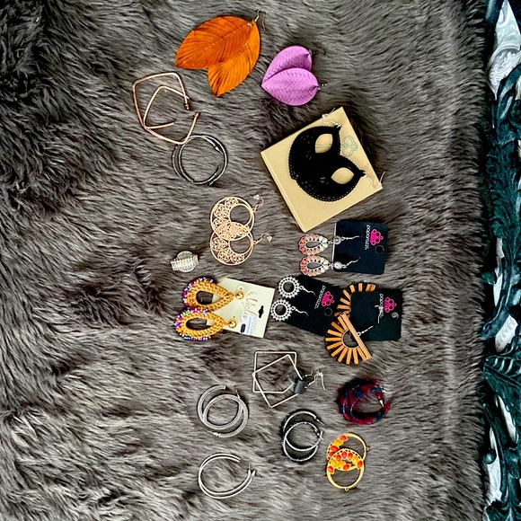 Paparazzi LOT of Earrings